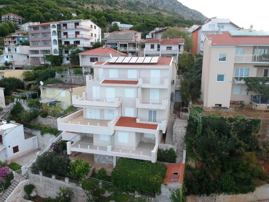אומיס Villa Mateo&Andrea**** מראה חיצוני תמונה